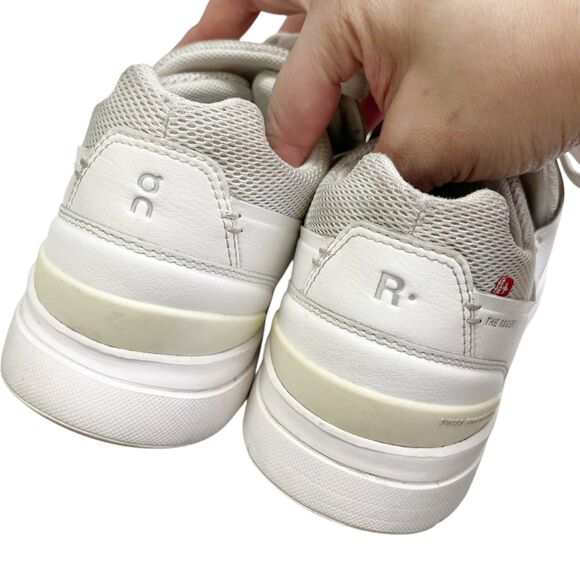 On The Roger Advantage Women's Size 9 White Tennis Shoes Mesh Faux Leather - Picture 8 of 13